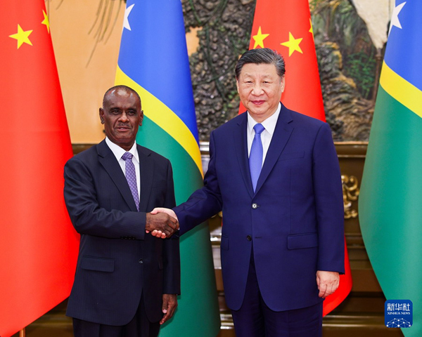 Xi Jinping Meets with Prime Minister of Solomon Islands Jeremiah Manele